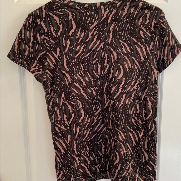 Athleta Organic Daily Printed Crew - Size Medium - Picture 7 of 7